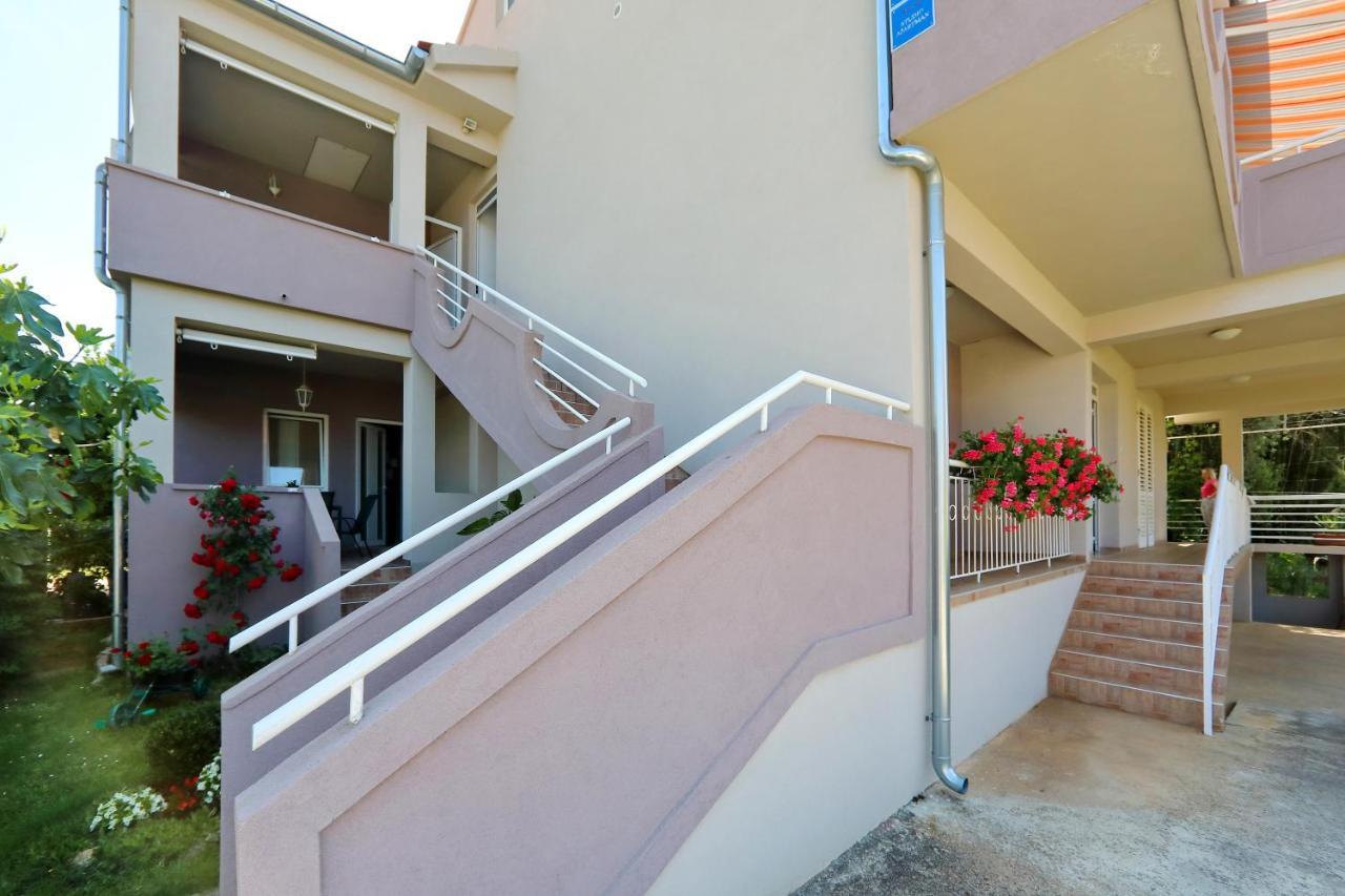 Apartments Adrian Bibinje Exterior foto